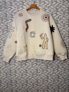 Zara oversized Cream Quilted Sweatshirt with Ribbed Neckline